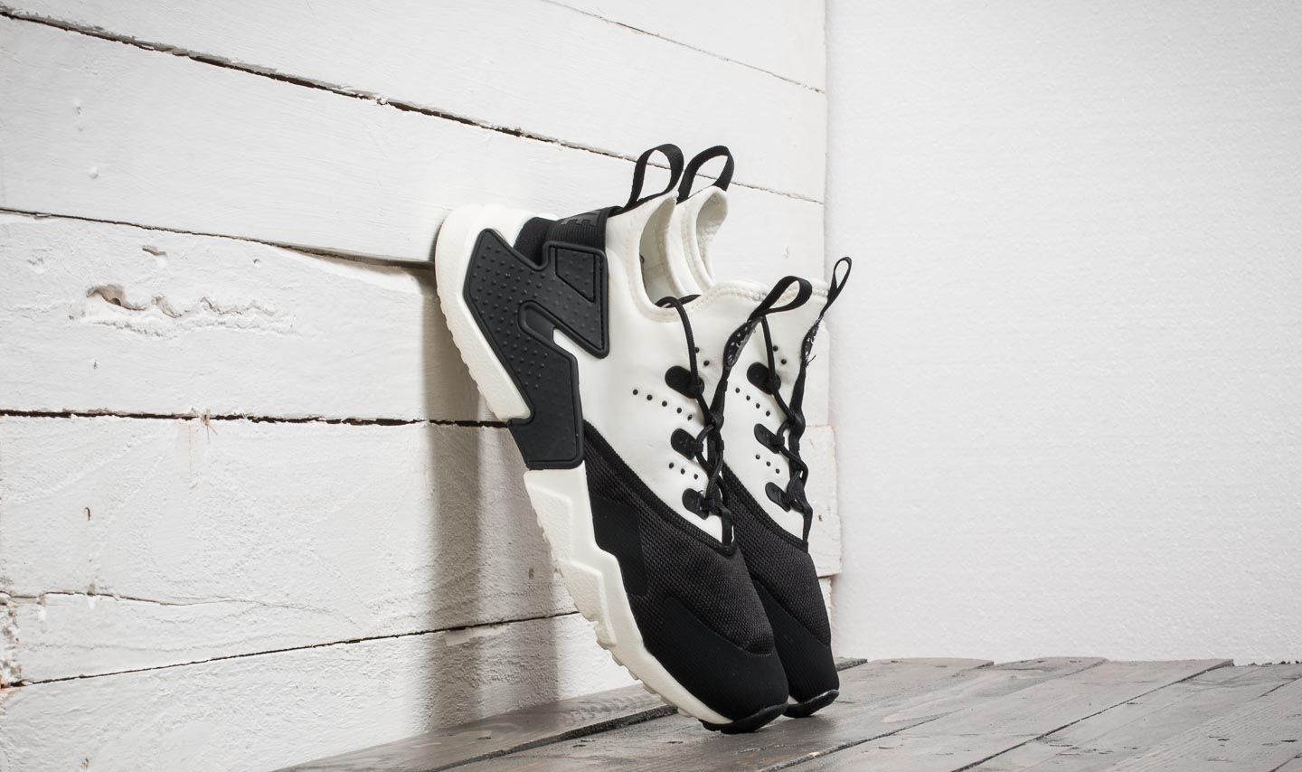 How to tie nike huaraches online drift