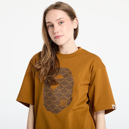【A BATHING APE】新作☆COLLEGE MONOGRAM APE HEAD RELAXED TEE A BATHING APE® College Monogram Ape Head Relaxed Fit Tee