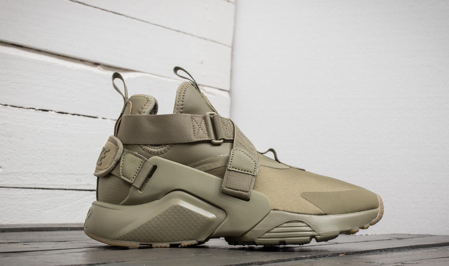 Nike air huarache city green 2025