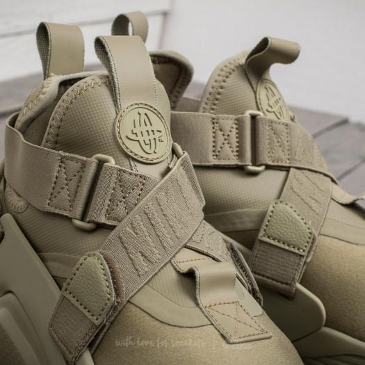 Nike huarache city olive outlet