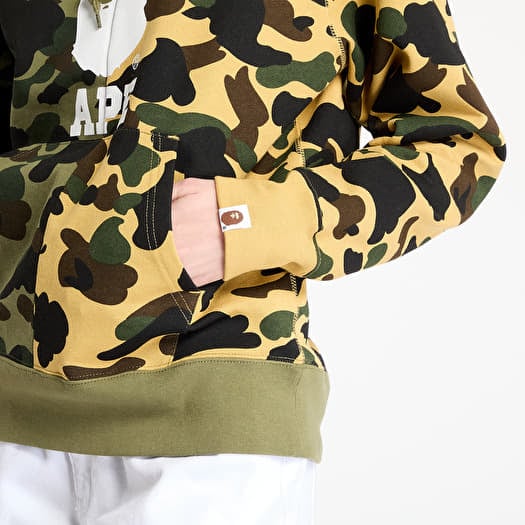 【A BATHING APE】2色展開 1ST CAMO BLOCKING PULLOVER HOODIE BAPE LOGO 1st camo green pullover hoodie A Bathing Ape Size