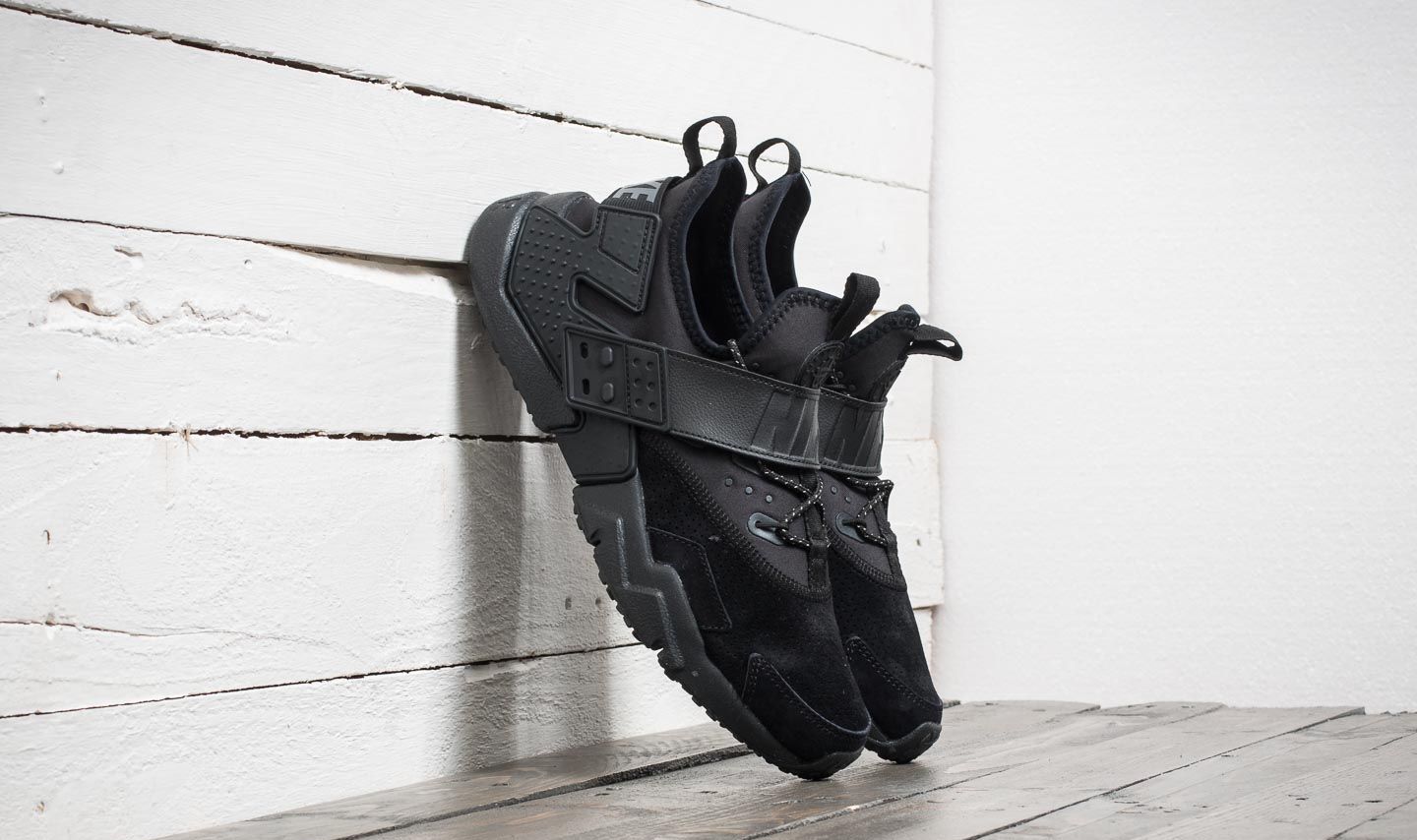Nike air huarache drift 2015 sales