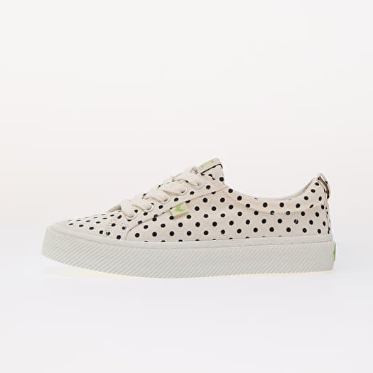 Cariuma M Oca Low White Polka Dots