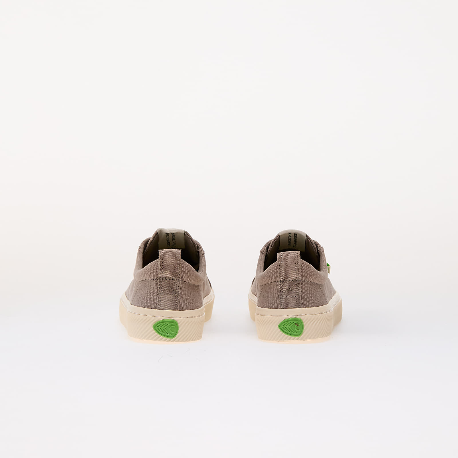 Männer Cariuma M Oca Low Mystic Grey
