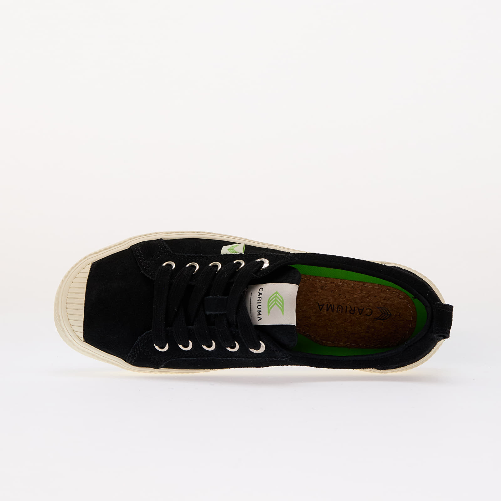 Férfi cipők Cariuma M Oca Low Black