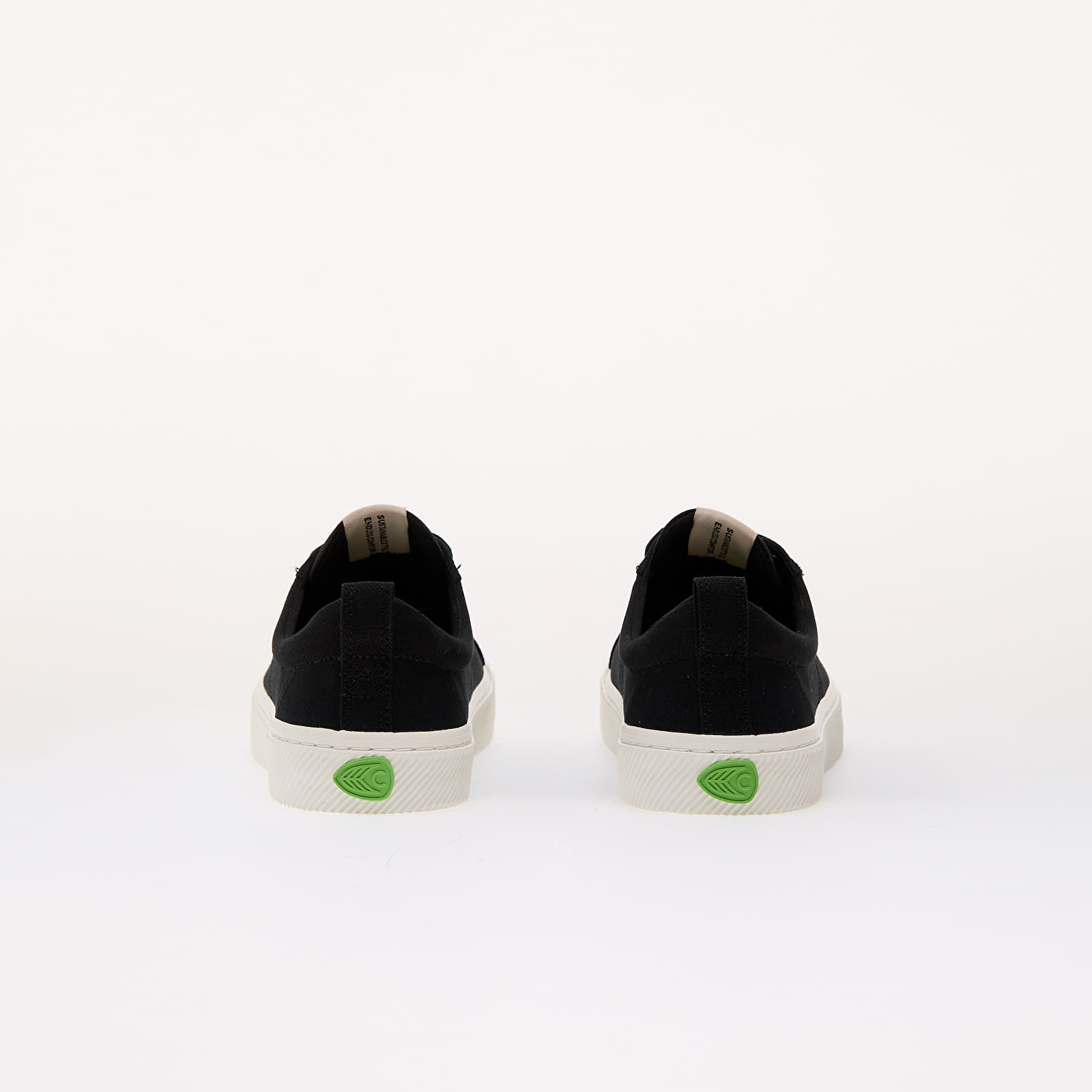 Frauen Cariuma W Oca Low Black