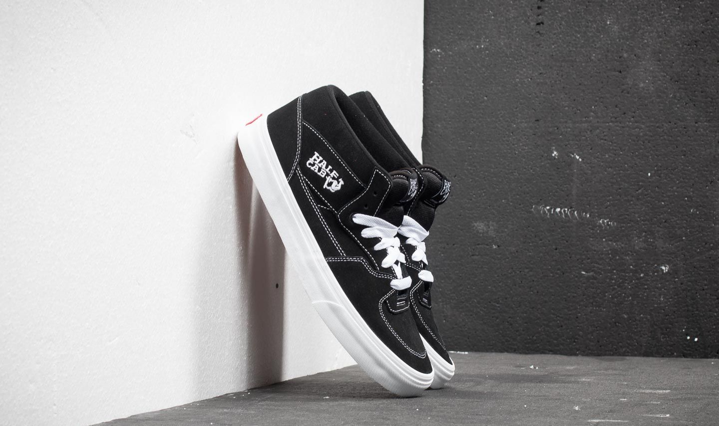 Vyriška avalynė Vans Half Cab Black