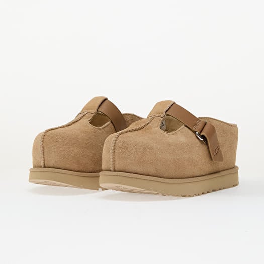 Women's shoes UGG W Goldenstar Hi Clog Sand | Footshop