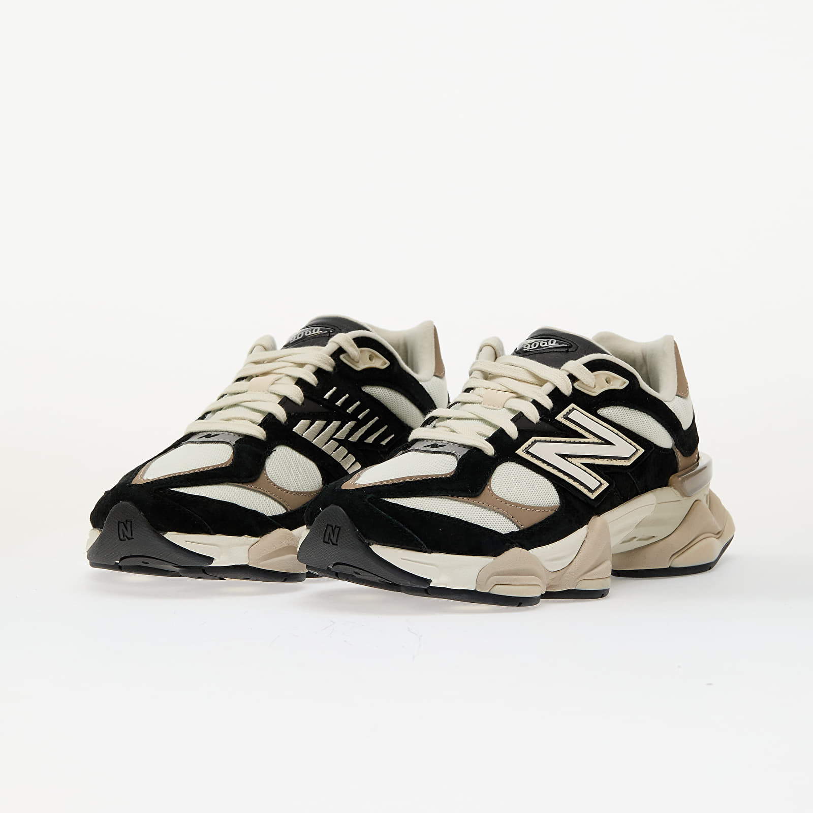 Moški čevlji New Balance 9060 Sea Salt/ Bone