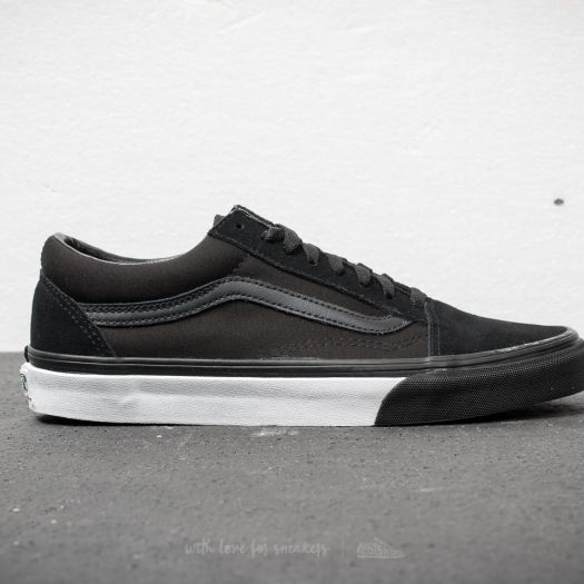 Vans mono shop black white