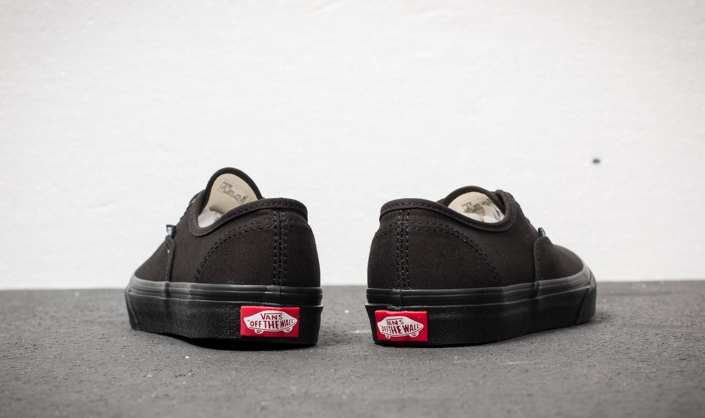 Kids' sneakers and shoes Vans Authentic Black/ Black