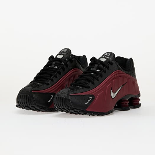Nike women’s Shox r4 23cm red black NIKE Women's Shox R4 AR3565-009 Black Team Red Metallic