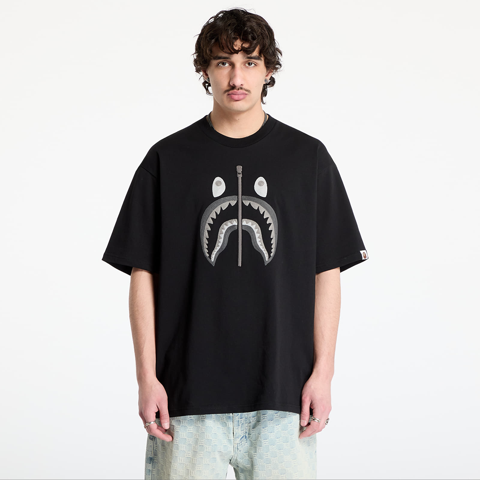 Männer T-Shirts A BATHING APE Chain Stitch Shark Relaxed Fit Tee UNISEX Black