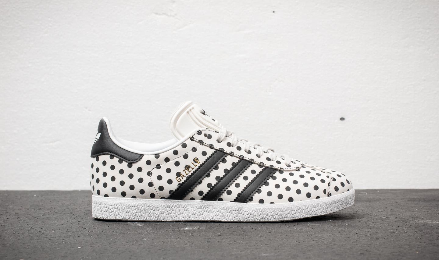 Damen Sneaker und Schuhe adidas Gazelle W Crystal White/ Core Black/ Ftw White