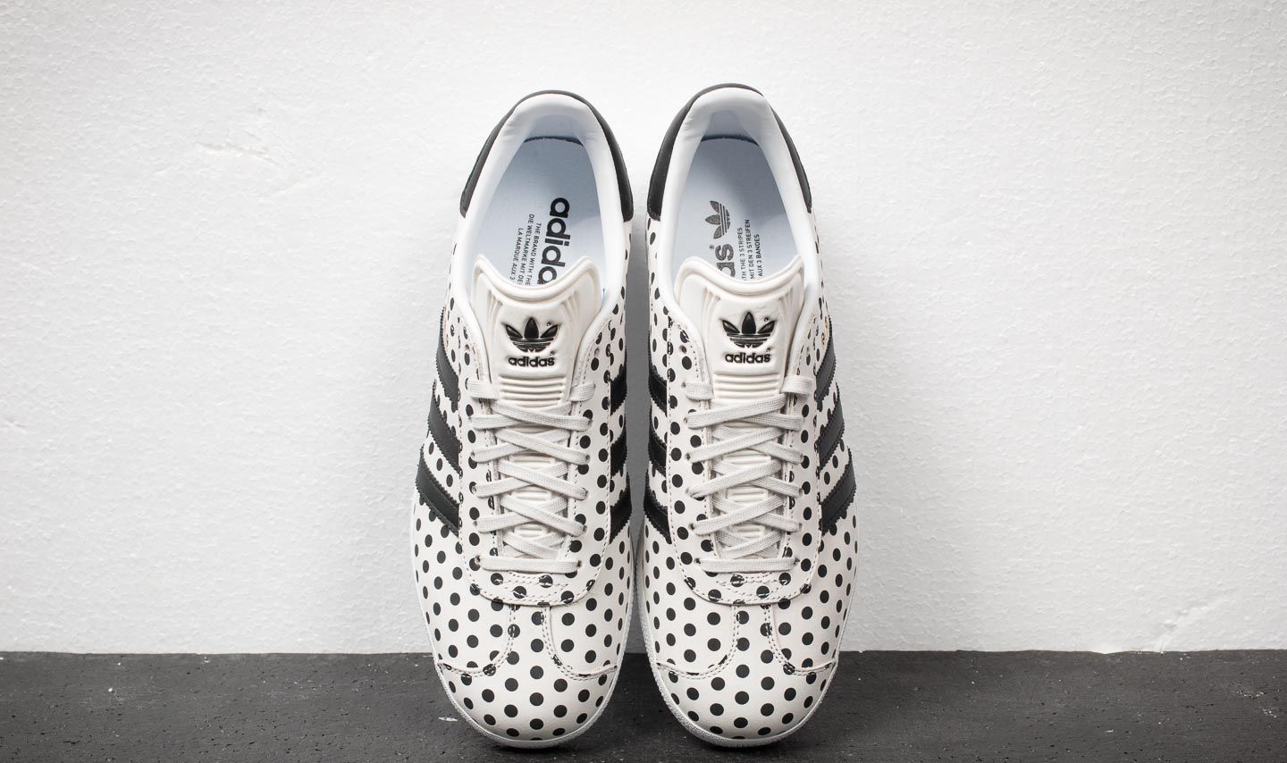 Damen Sneaker und Schuhe adidas Gazelle W Crystal White/ Core Black/ Ftw White