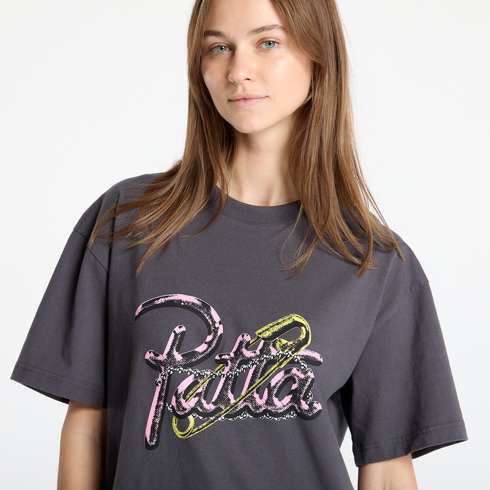 Camisetas Patta Pinned T-Shirt UNISEX Forged Iron