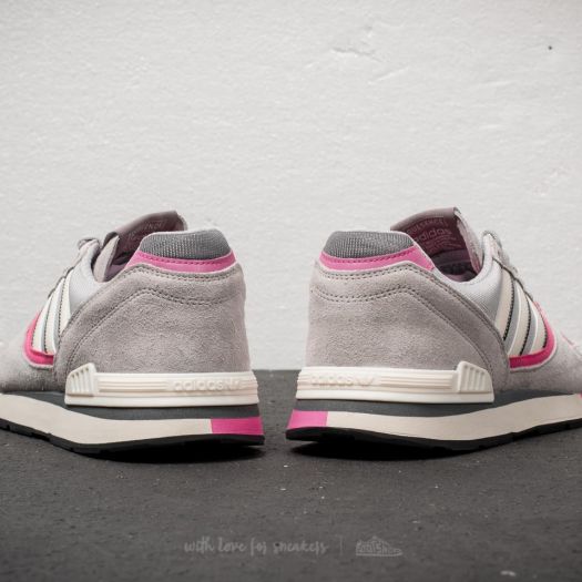 adidas Quesence