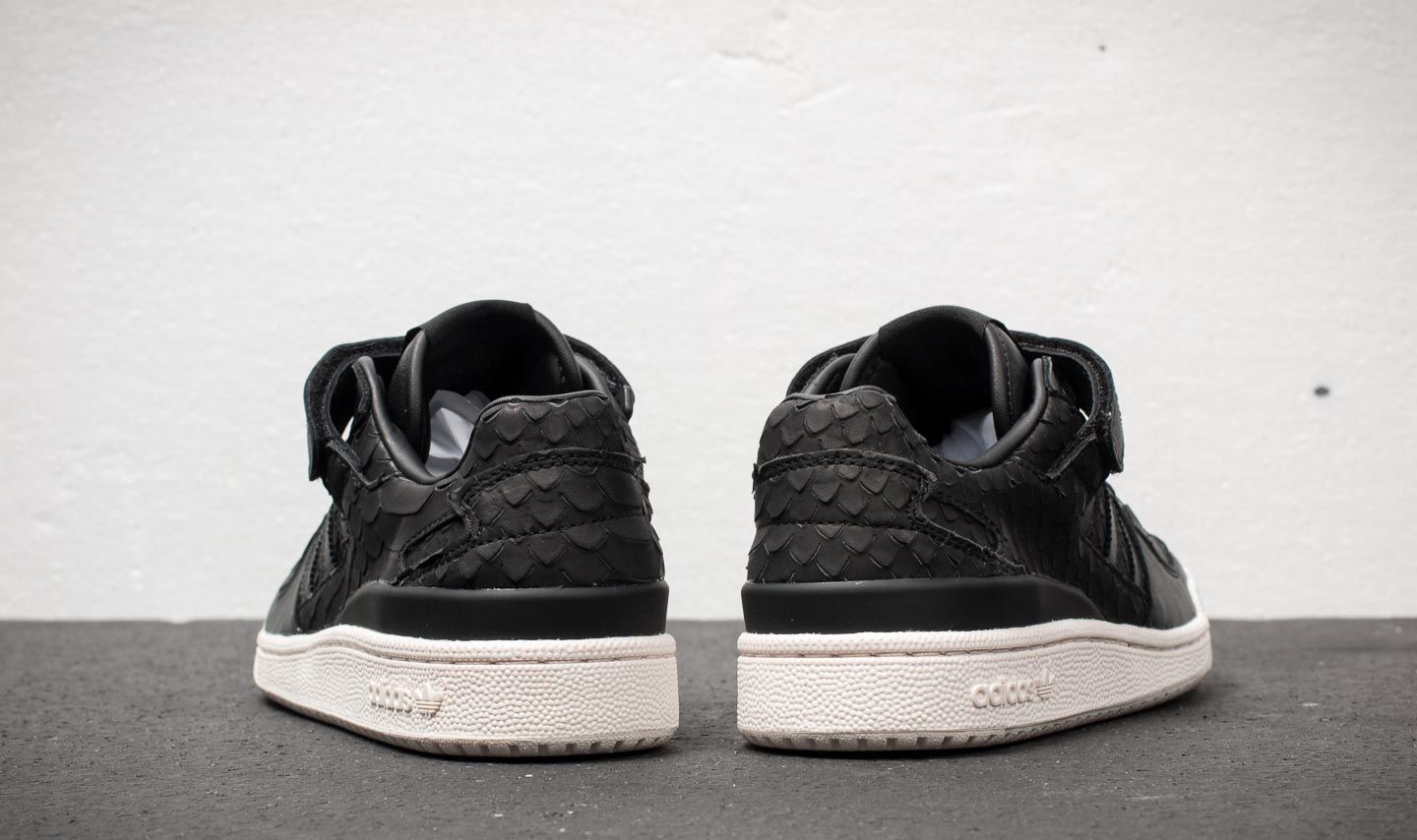 Buty damskie adidas Forum Low W Core Black/ Core Black/ Chalk White