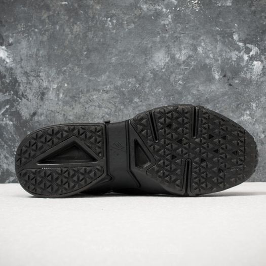 Chaussures et baskets homme Nike Air Huarache Drift Black White