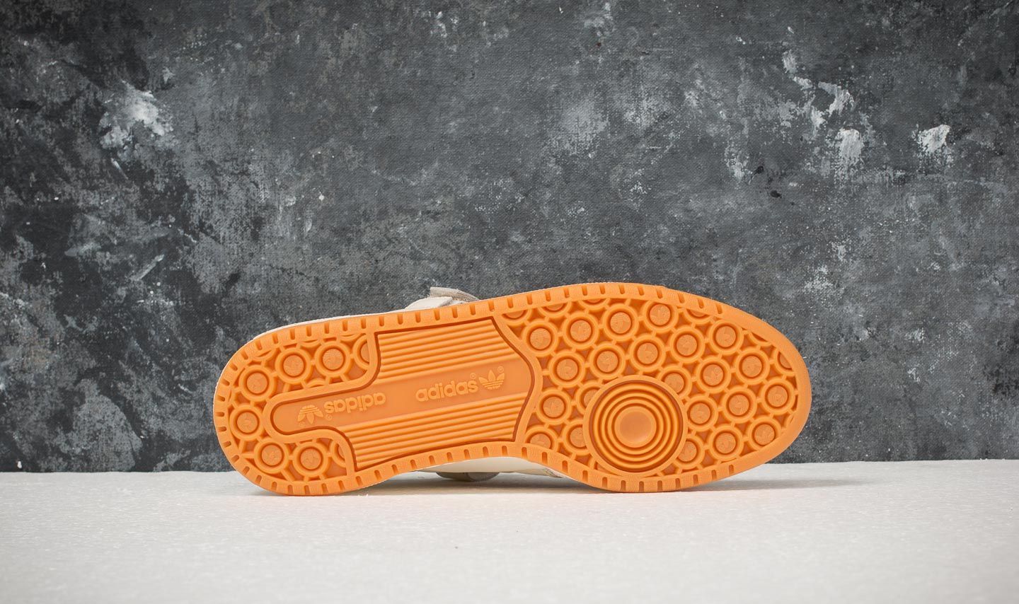 Adidas forum low chalk white/collegiate burgundy/gum 2025