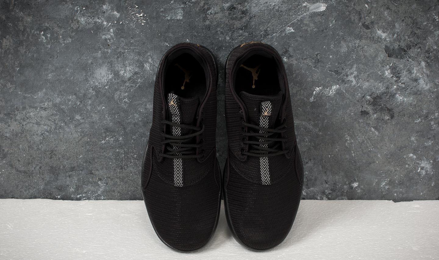 Jordan eclipse sale gold and black