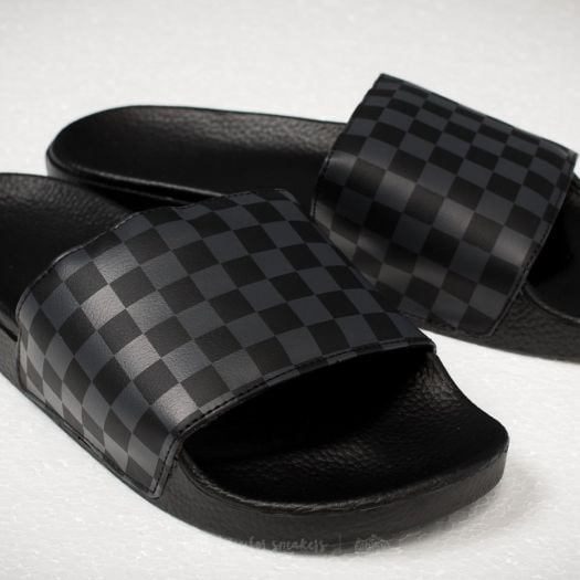 Vans black sales checkerboard slides