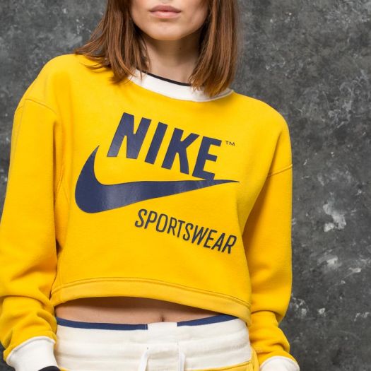 Hoodies and sweatshirts Nike Sportswear Reversible Crew Vivid Sulfur Footshop
