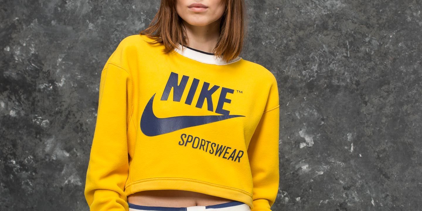 Nike reversible cheap crop sweatshirt