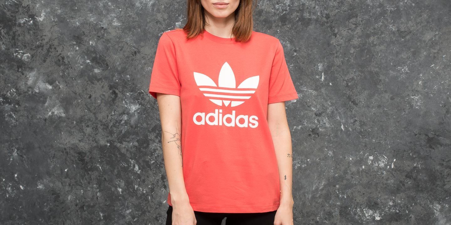 trace scarlet adidas