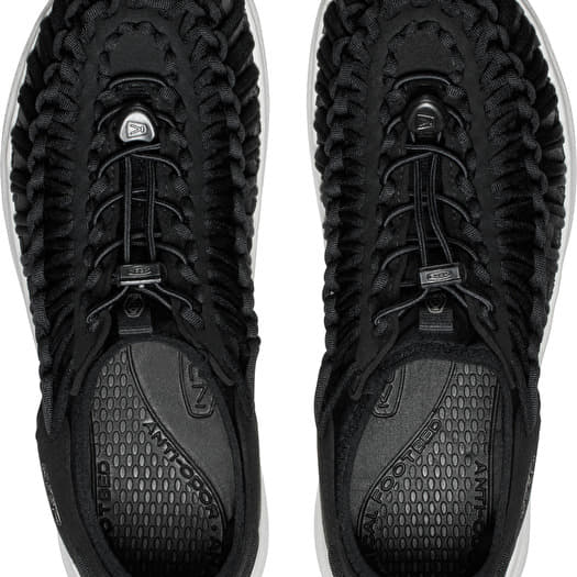 KEEN Uneek O3 Black/ Star White
