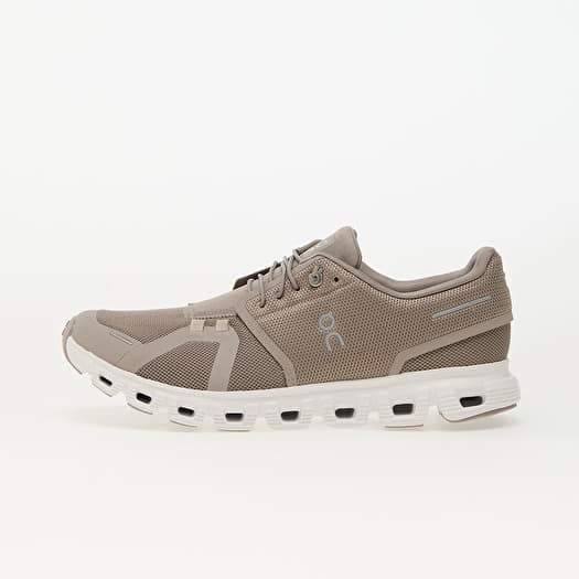 On M Cloud 6 Fog/ White