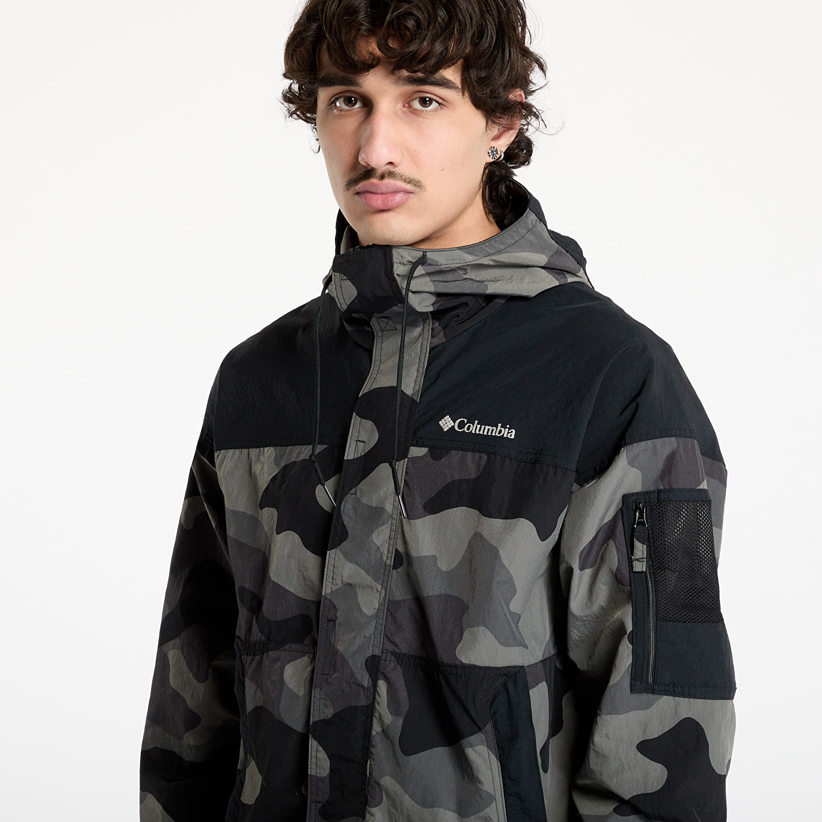 Übergangsjacken Columbia Challenger™ II Novelty Windbreaker Black Mod Camo/ Black