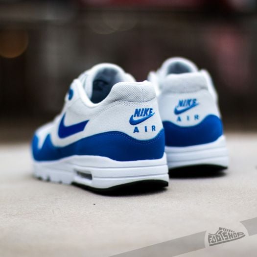 Nike Wmns Air Max 1 Ultra Essential