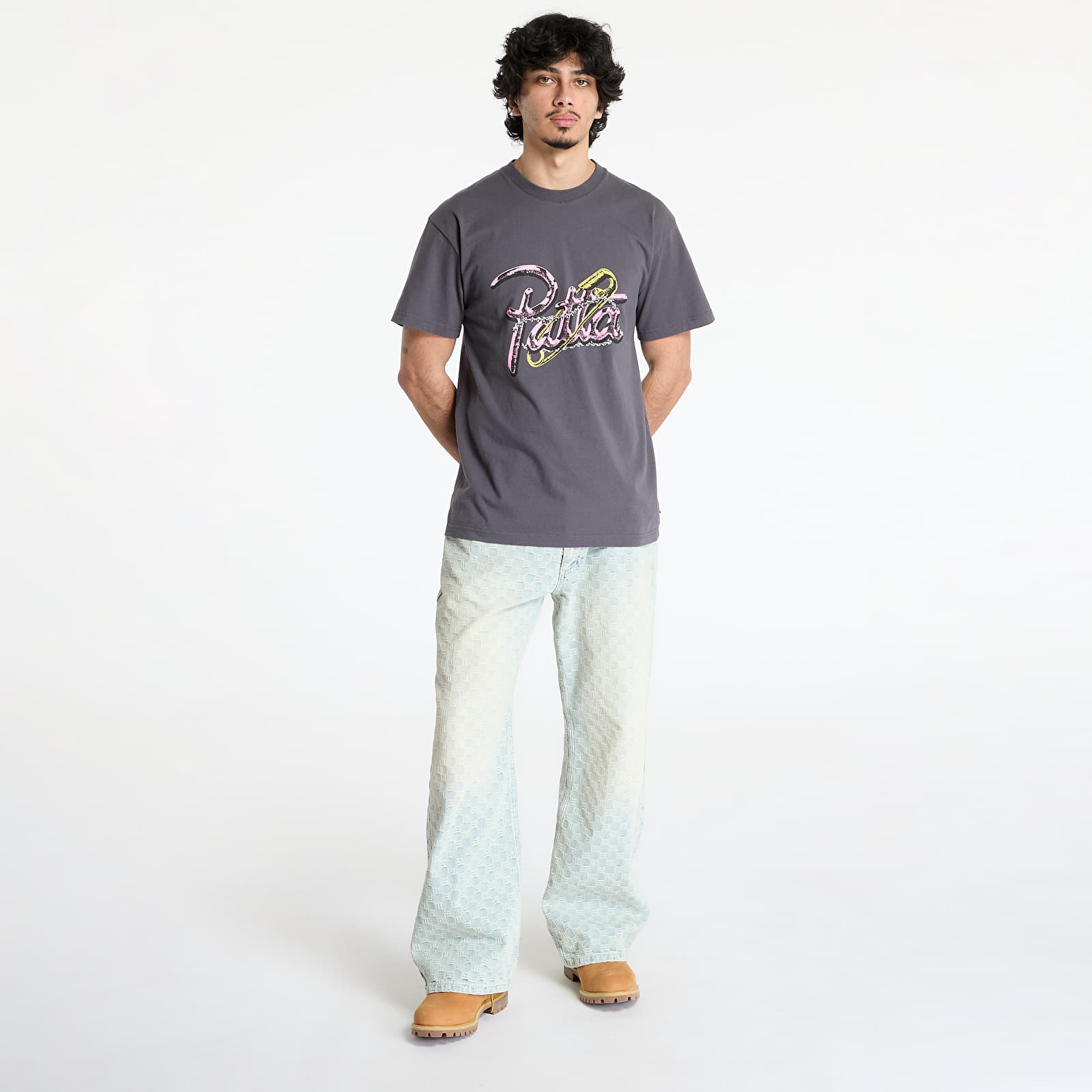 Camisetas Patta Pinned T-Shirt UNISEX Forged Iron