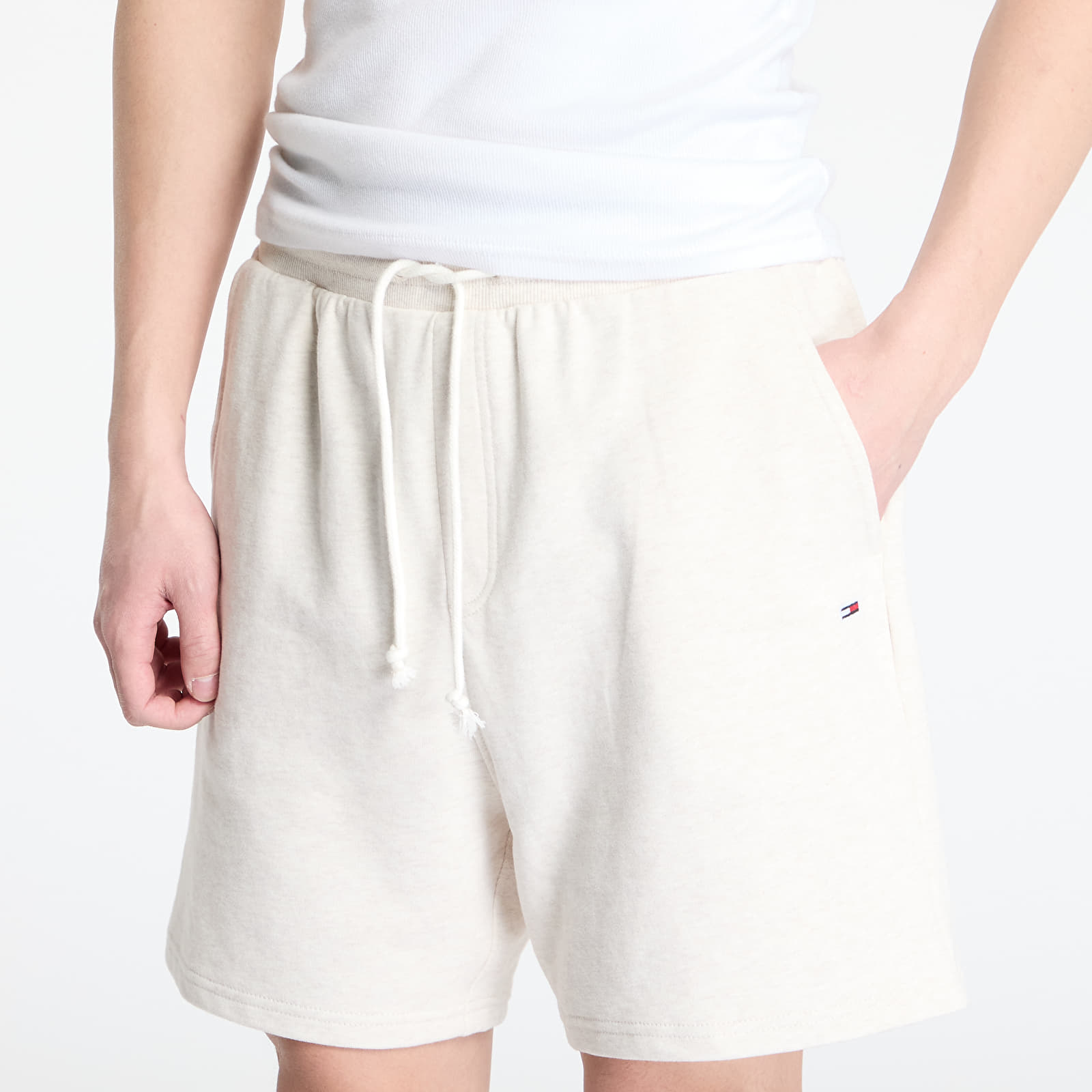 Moške kratke hlače Tommy Jeans Entry Graphic Sweatshorts Beige