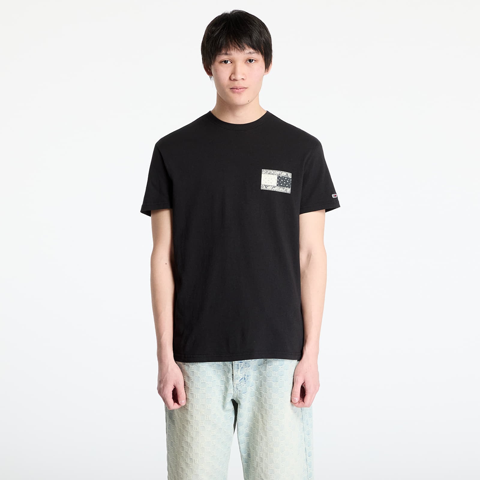 Tricou Tommy Jeans Regular Paisley Flag Tee Black L
