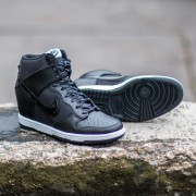 Shoes Nike WMNS Dunk Sky Hi Essential Black Black Footshop