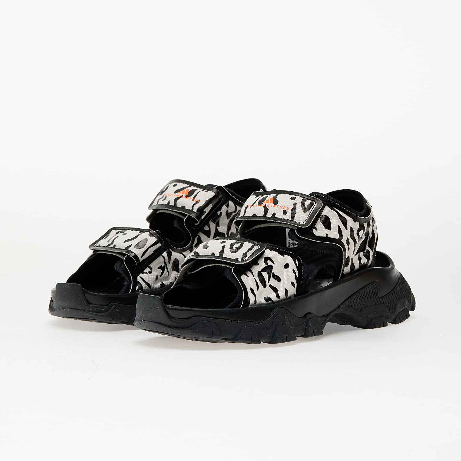 Dámské tenisky a boty adidas x Stella McCartney Hika Sandal Ca Ftw White/ Core Black/ Utility Black