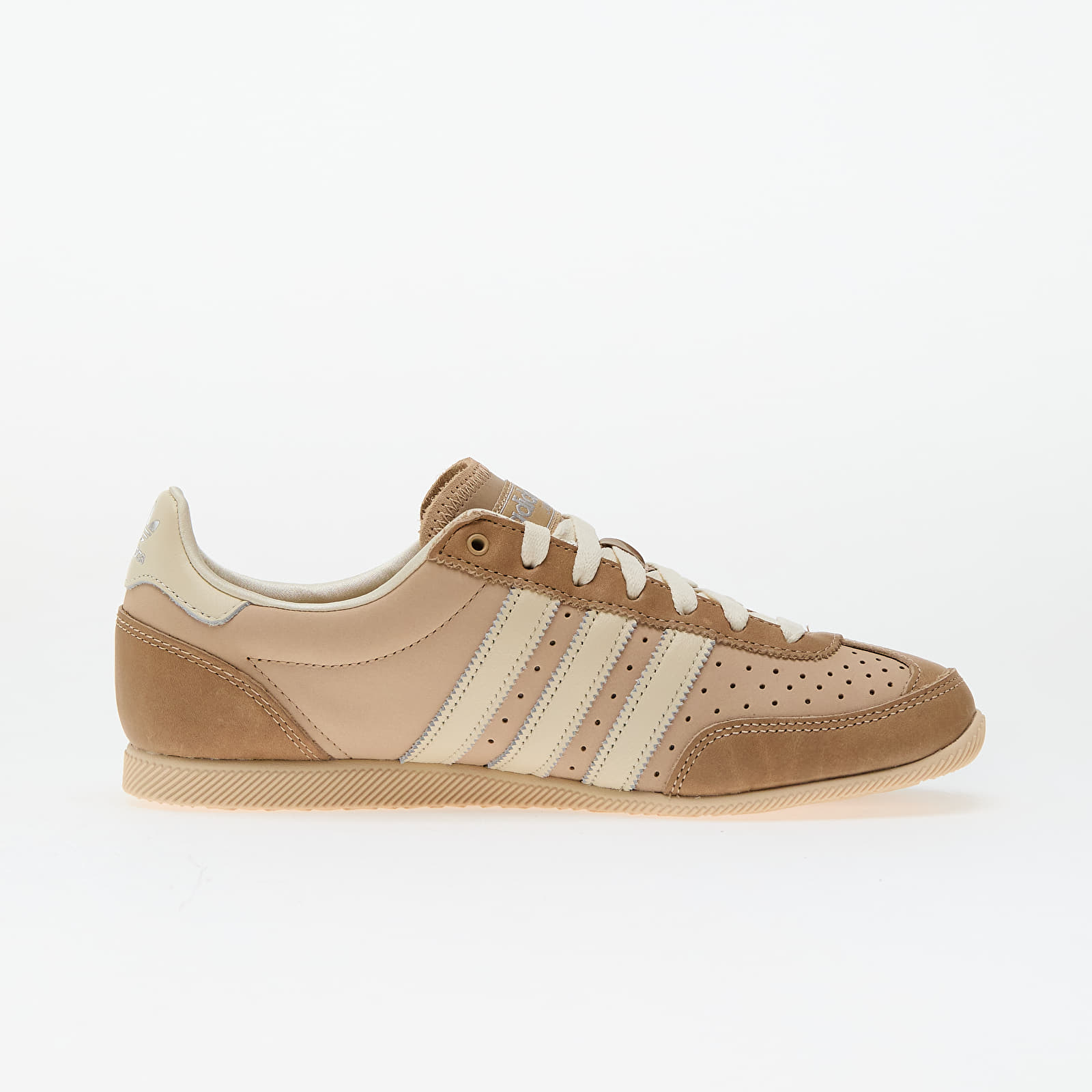 Women's shoes adidas Japan W Warm Sand/ Crew White/ Silver Metallic