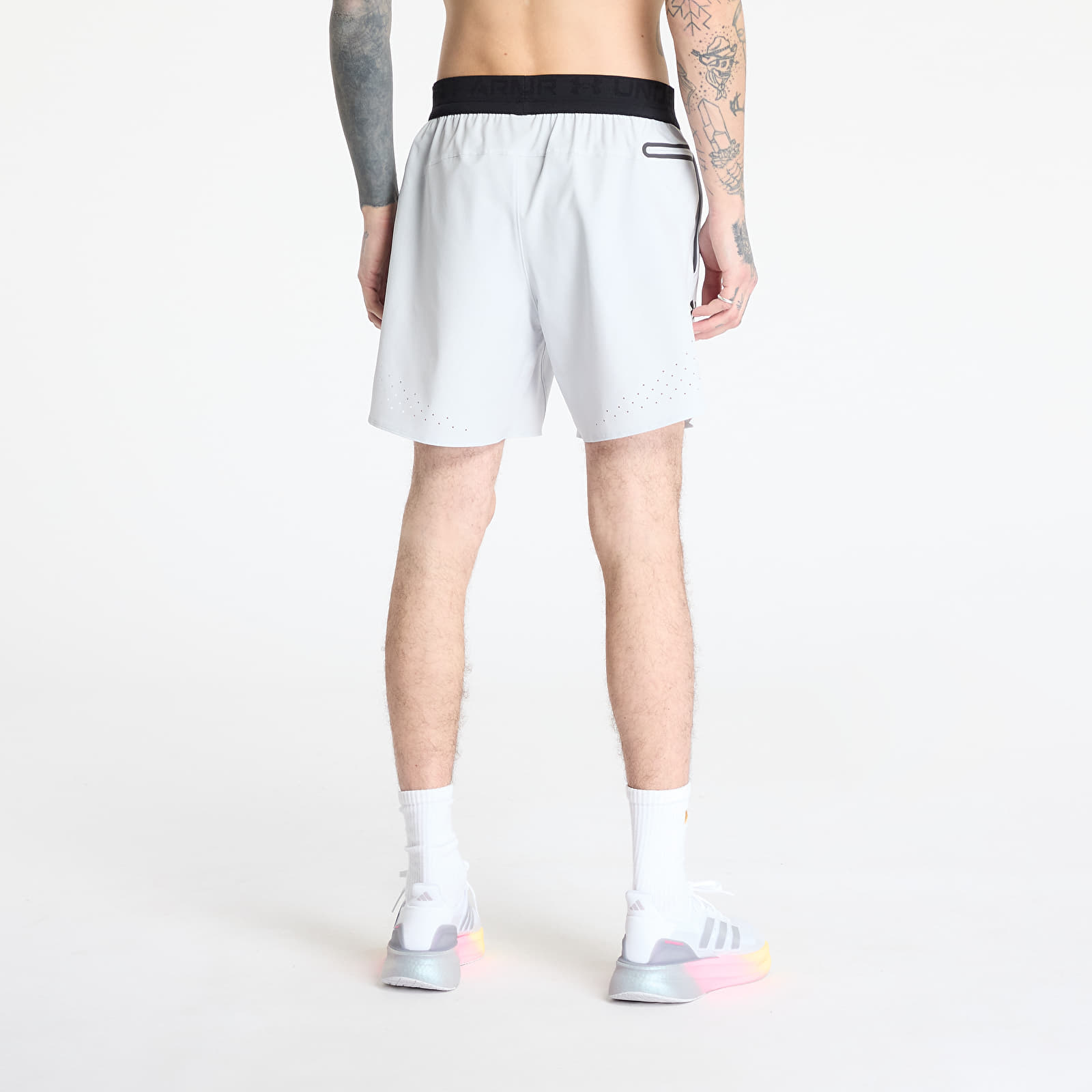 Kurzhosen Under Armour Peak Woven Shorts Grey
