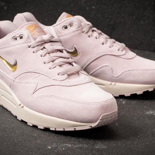 Nike Air Max 1 Premium SC