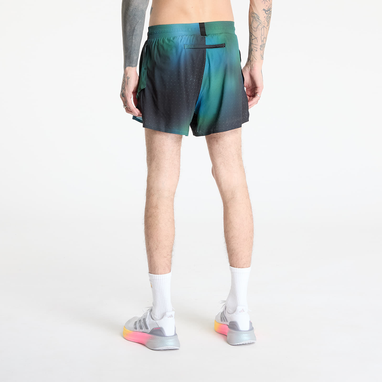 Šortky Y-3 Allover Print Running Shorts UNISEX Multicolor