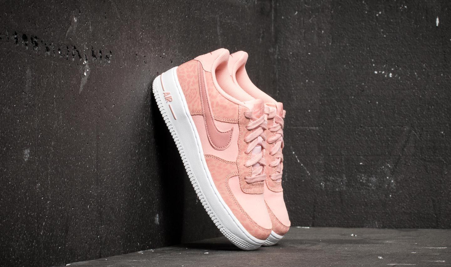 Pink air force 1 lv8 discount high top