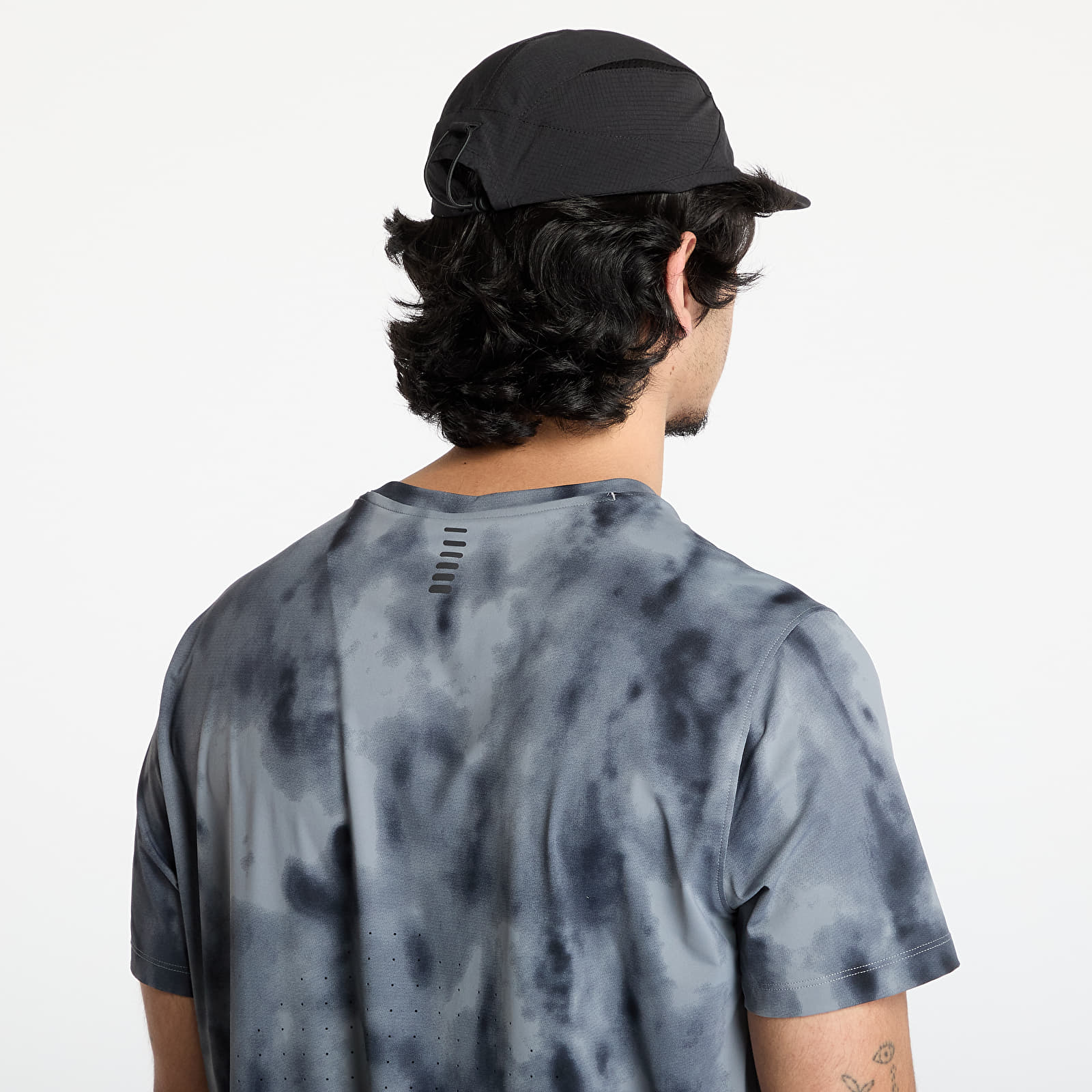 Sapkák ROA Perforated Cap Black