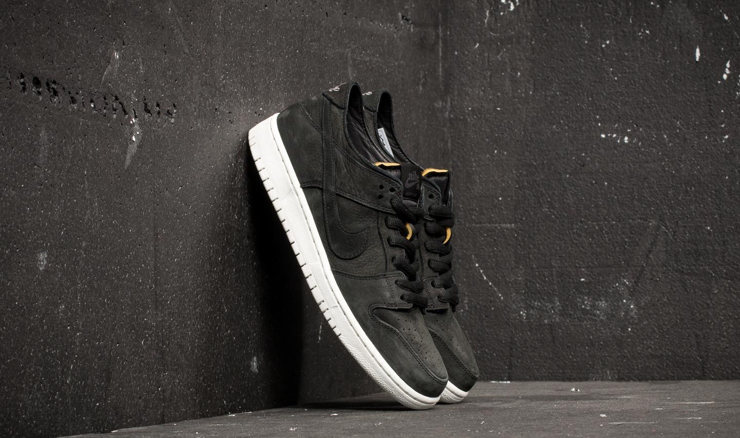Zoom dunk low pro decon sales
