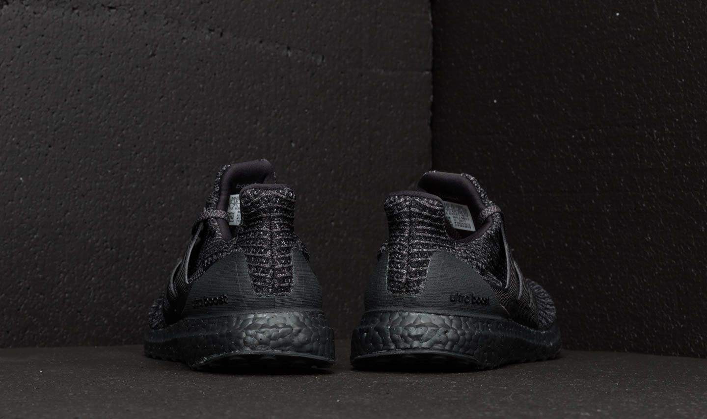 Herren Sneaker und Schuhe adidas Ultraboost Core Black/ Core Black/ Core Black