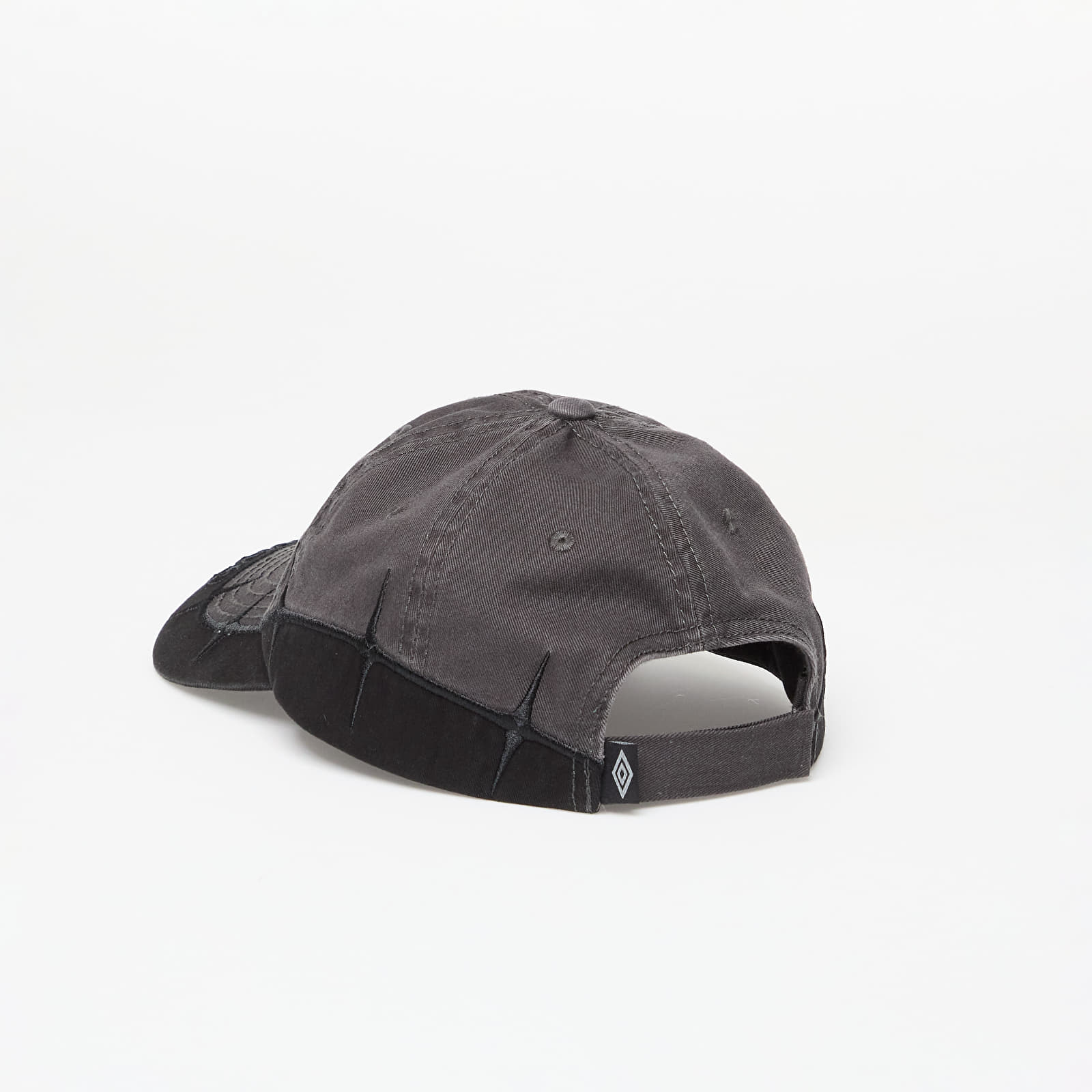 Spikes Cap Anthracite – Slam Jam®