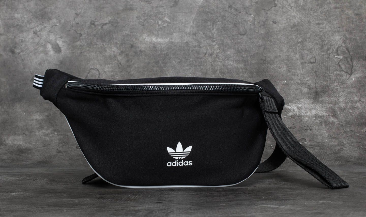 Bum bag adidas original discount