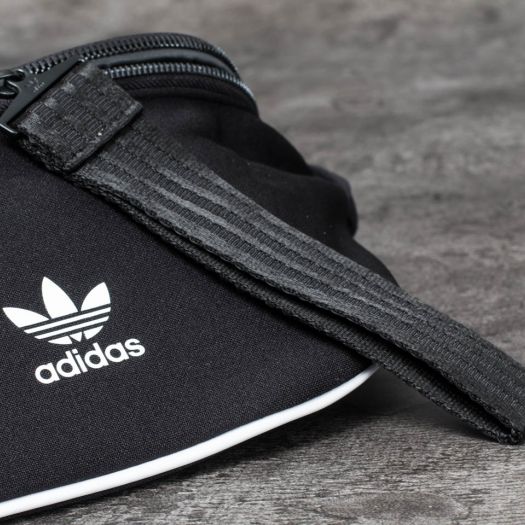 Gurteltaschen adidas Bum Bag Black Footshop