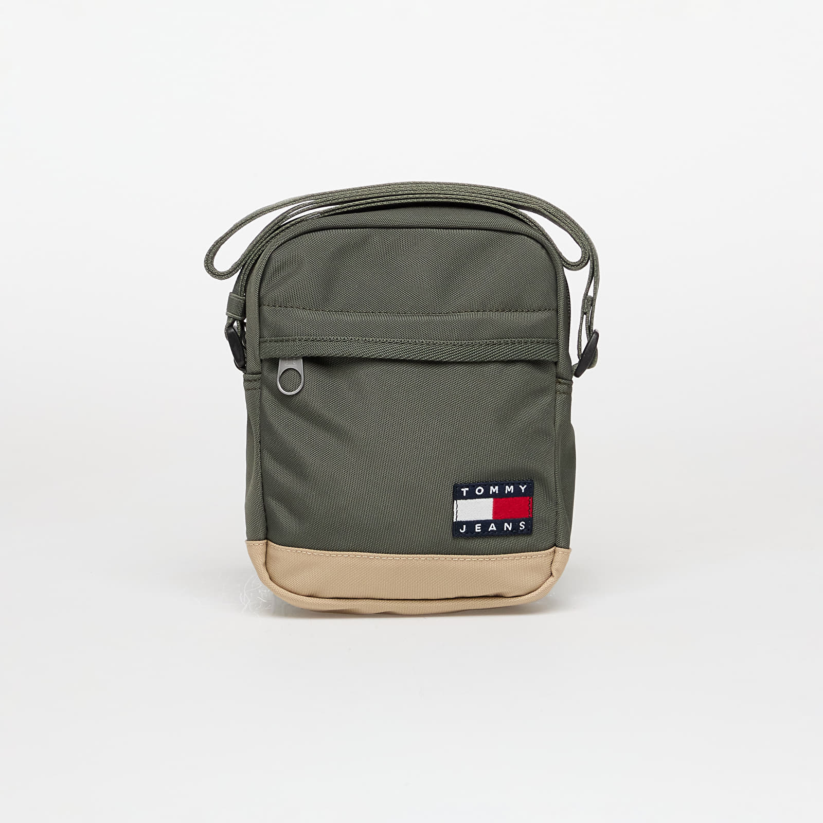 Ristilaukut Tommy Jeans Ess Daily Square Bag Green